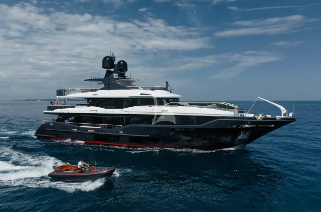 M/Y ADVA
