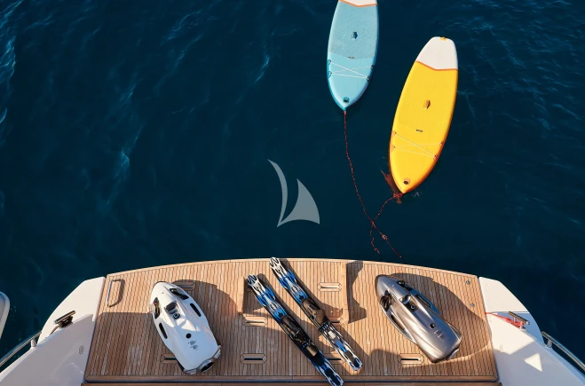 M/Y Concord's 6