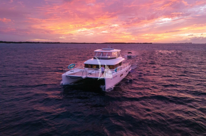 M/Y PLAYTIME