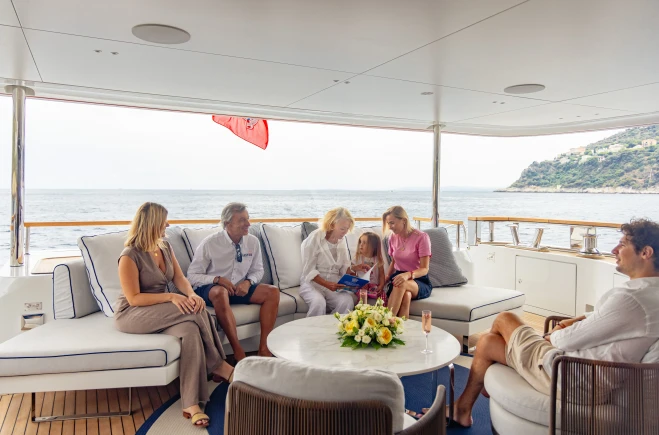 M/Y Alluria