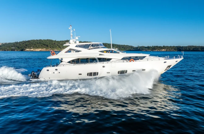 M/Y CHAOS