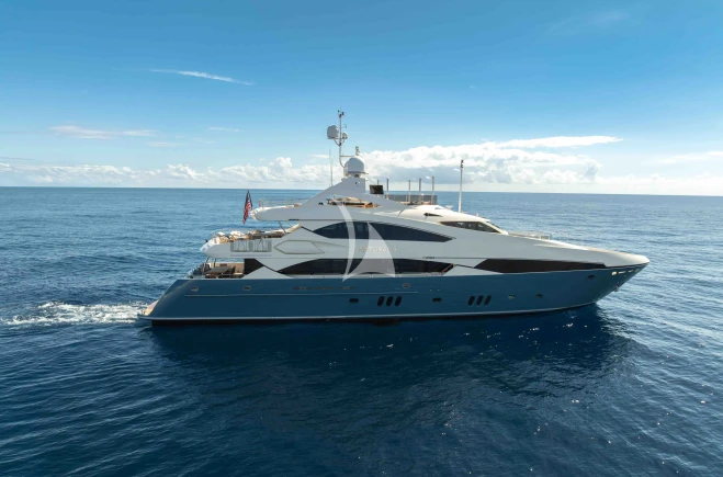 M/Y NATURAL 9
