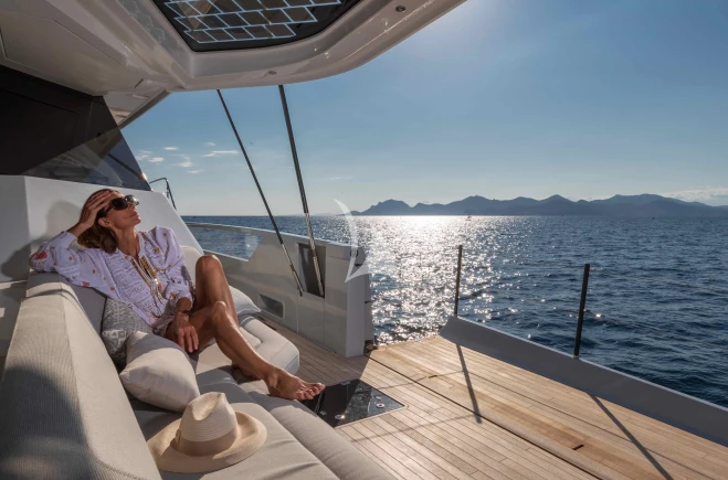S/Y MAGIC MOMENTS 3