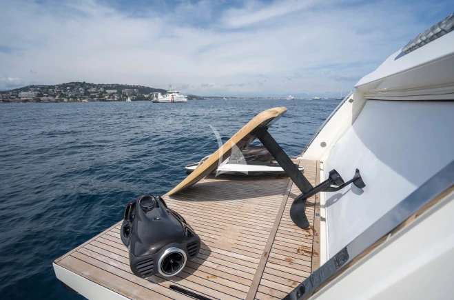 M/Y ASTONSEA (Ex Nineteen 42)