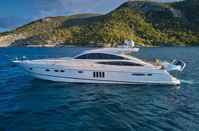 M/Y ALLY