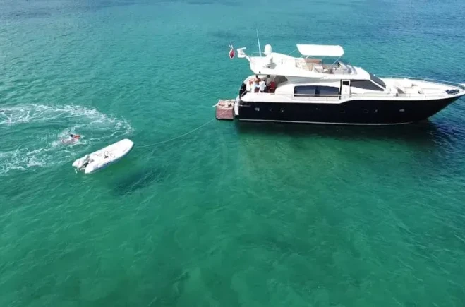 M/Y To Escape