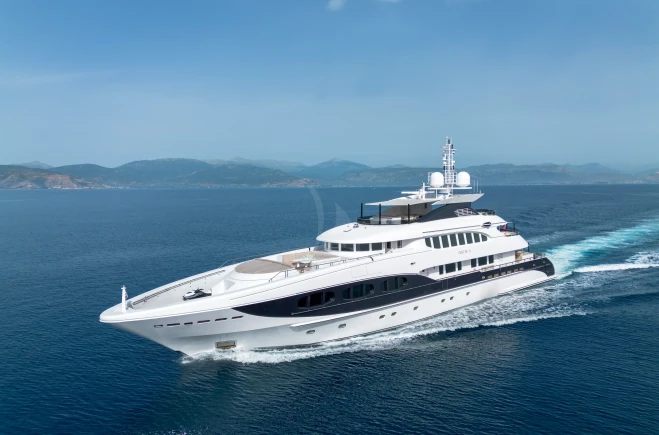 M/Y IDEFIX II