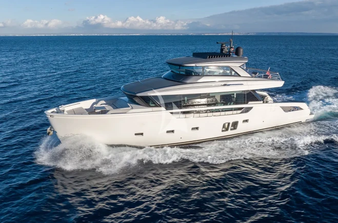 M/Y CLOUD IX