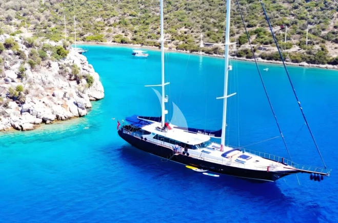 S/Y PERLA DEL MARE