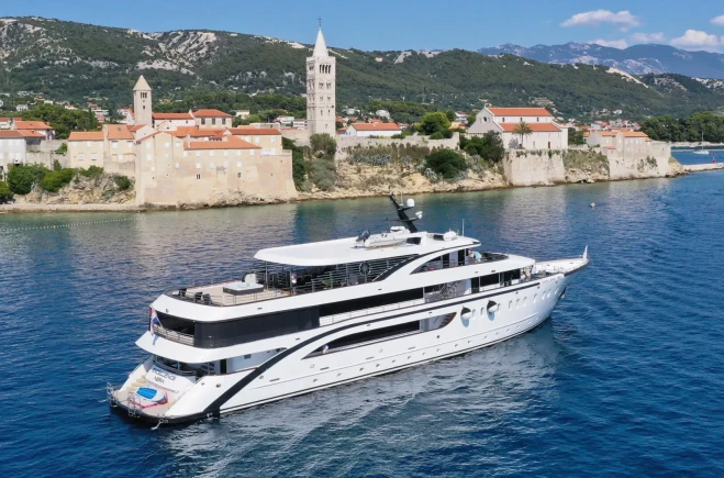 M/Y NERA EXCELLENCE