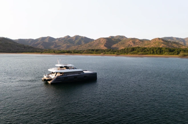 M/Y COLIBRI