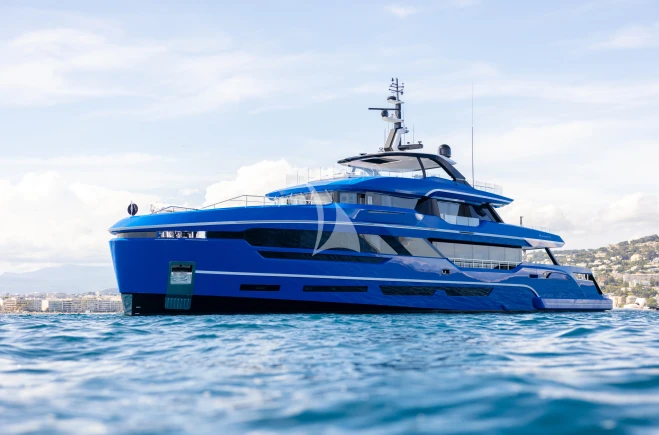 M/Y SUI GENERIS