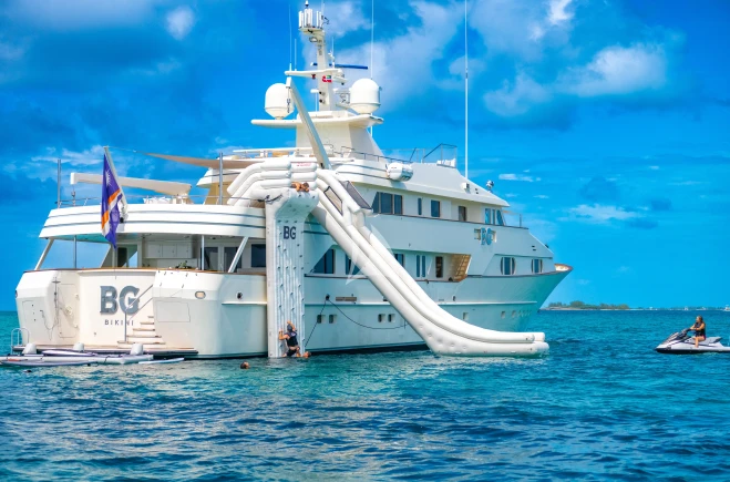 M/Y BG