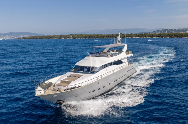 M/Y COCA VI