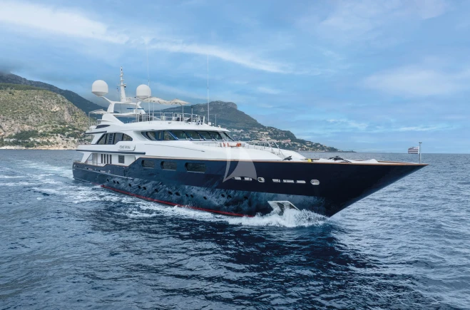M/Y COME PRIMA