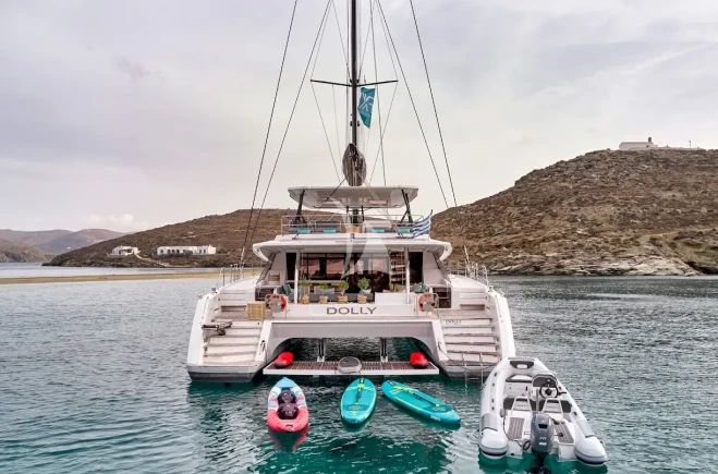 S/Y DOLLY