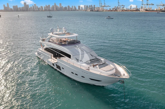 M/Y FREEDOM