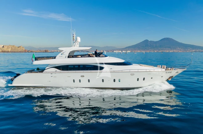 M/Y MY LIFE