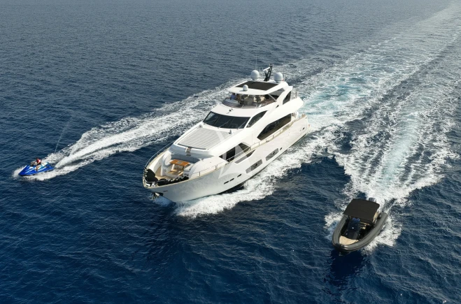 M/Y QUANTUM