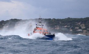 Bluewater raises €1500 for the Antibes Lifeboat