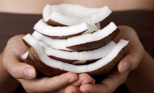 Top 10 Benefits Of Coconut Oil – Why Are We LOCO For COCO?