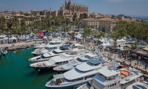 Blue & Beyond #12 - Upcoming Spring Yacht Shows 2019