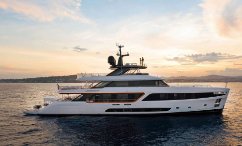 ALLURIA Joins The Bluewater Charter Fleet