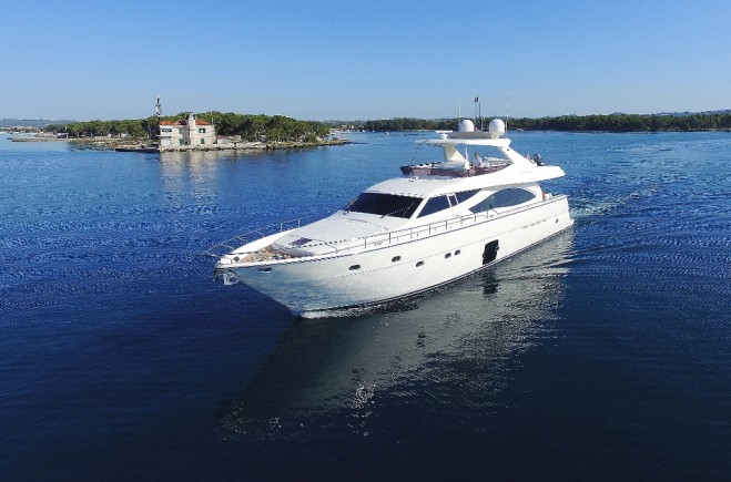 Ferretti 830 HT - ASTARTE - New CA