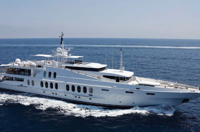 Bluewater extends a warm welcome to 55m M/Y OCEANA