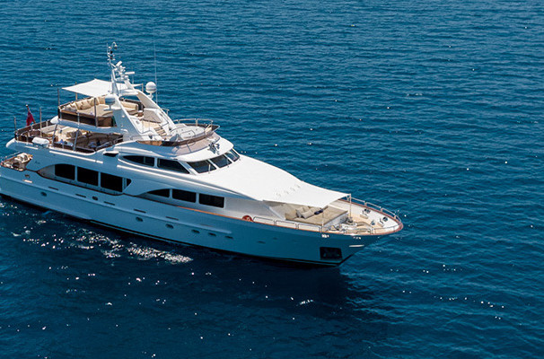 Bluewater Unveils New CA - M/Y ENDLESS SUMMER