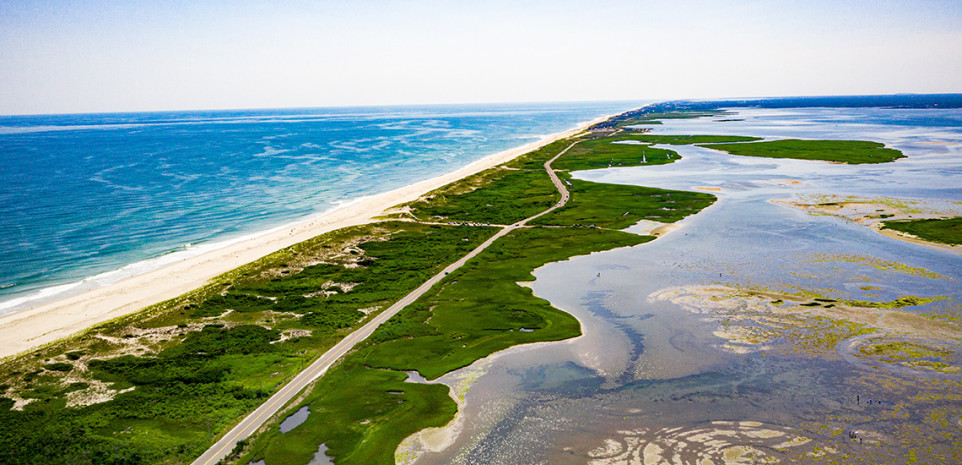 yacht clubs in the hamptons