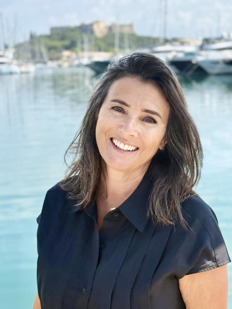 Julia Migliaccio | Senior Charter Manager